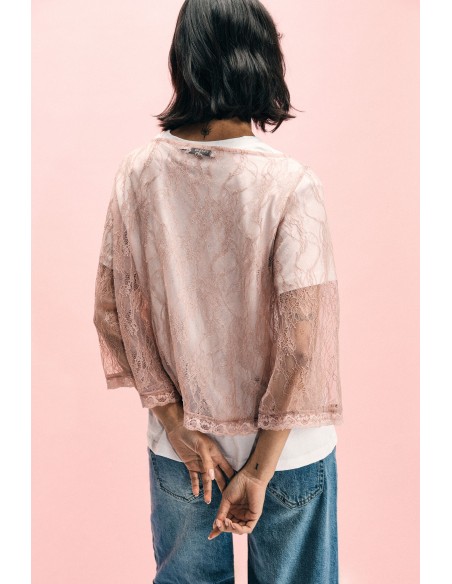 Top com renda e mangas 3/4 transparentes Please