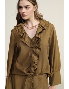 Blusa com decote de folhos e mangas compridas Dixie