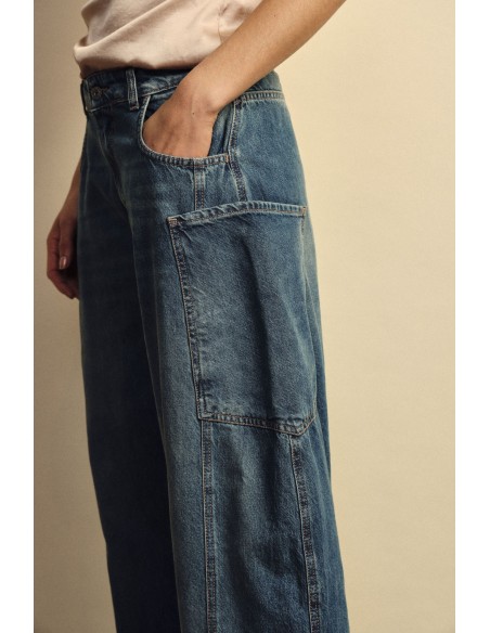 Jeans Balloon com Bolsos Laterais Amplos Dixie