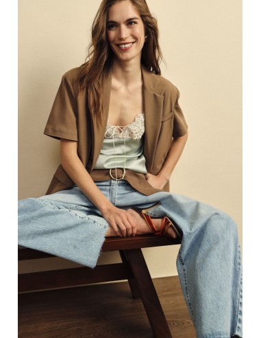 Jeans straight-leg de cintura alta, lavagem clara Dixie