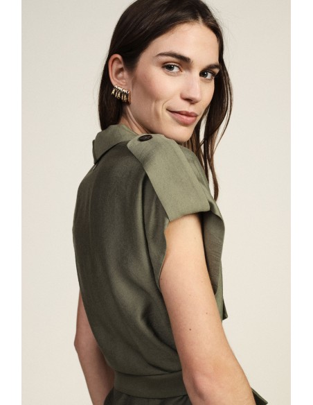 Colete Con Cinto E Bolsos Dixie