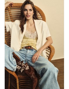 Jeans de perna larga, cintura alta, lavagem clara Dixie