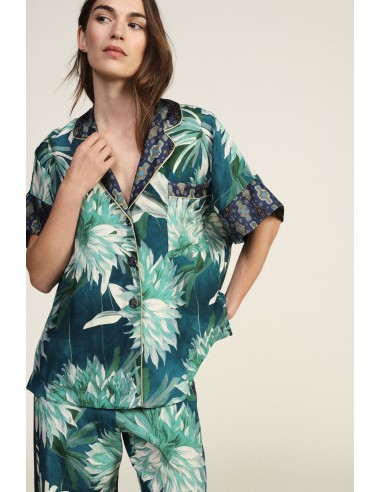 Camisa com motivo floral e bolso Dixie