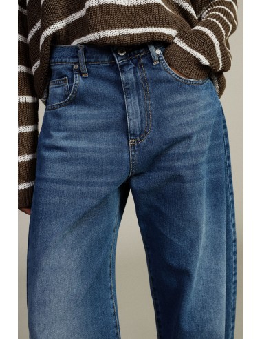 Jeans Balloon Fit com Perna Larga e Pregas Dixie