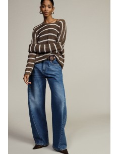 Jeans Balloon Fit com Perna Larga e Pences Dixie