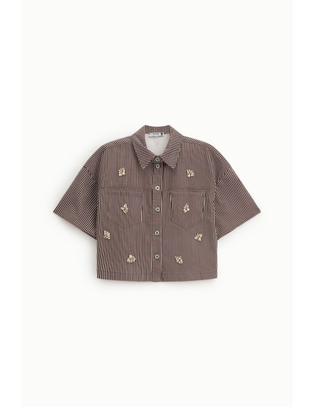 Camisa curta às riscas com botões e aplicações tipo joia Please