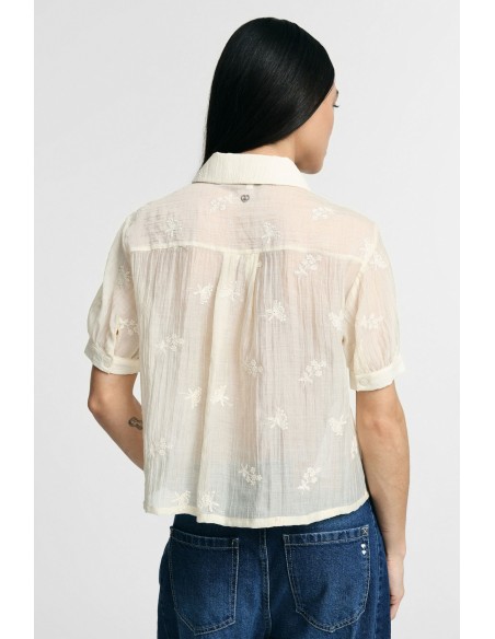 Camisa Cropped Com Mangas Curtas E Bordado Floral Please