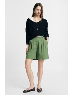 Shorts Regular-Fit com pences e cintura Please