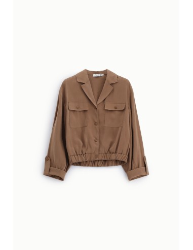 Camisa Cropped com Bolsos Frontais e Fecho de Botões Please