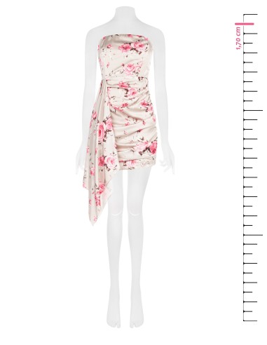 Vestido Curto Sem Alças com Motivo de Rosas e Maxi Folhos Rinascimento