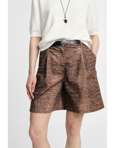 Bermuda com cinto e estampado com efeito crocodilo Please