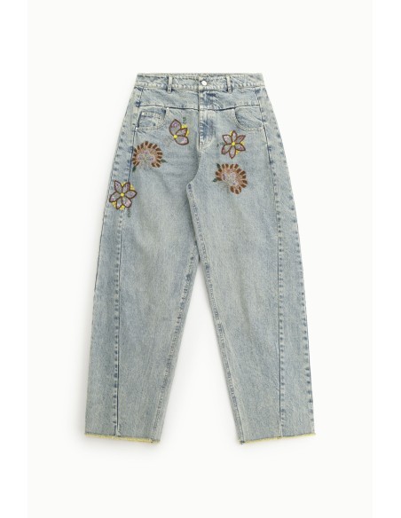 Jeans Wide Leg com Bordados Florais Cintura Alta Dixie