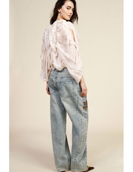 Jeans wide leg de cintura alta com bordados florais Dixie