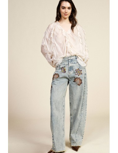 Jeans de perna larga com bordados florais e cintura alta Dixie