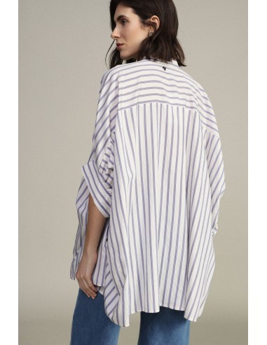 Camisa Oversize às Riscas com Mangas Amplas Dixie