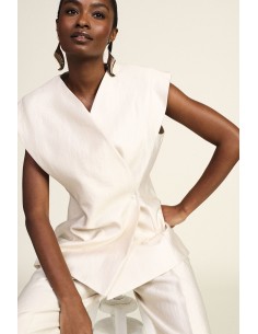 Gilet Sartoriale Con Spalle Strutturate E Chiusura Incrociata Dixie...