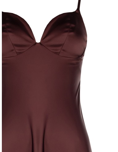 Vestido camisola em cetim com decote coração Rinascimento