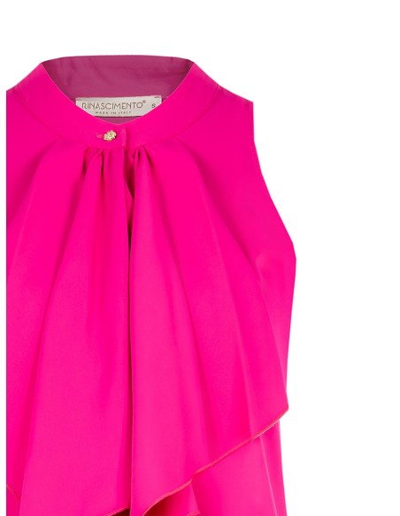 Blusa fluida em cetim opaco com folhos na frente Rinascimento