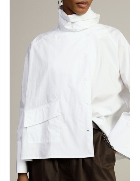 Camisa Ampla Com Gola Alta Assimétrica E Bolso Dixie