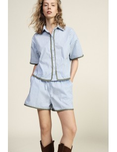 Calções Corte Regular às Riscas com Perfis Decorativos Dixie