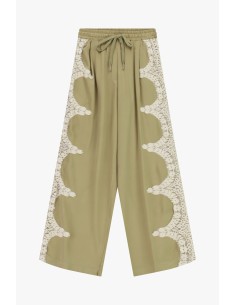 Calças Palazzo Estampadas com Aplicações Bordadas Dixie 2
