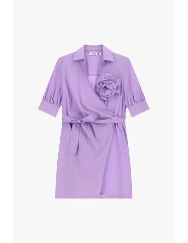 Vestido curto cruzado com cinto e flor Please