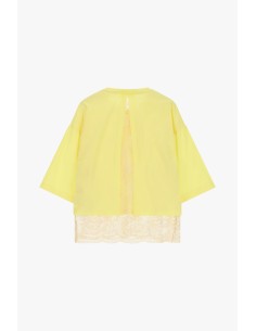 Top com Mangas Amplas e Inserto em Renda nas Costas Dixie 2