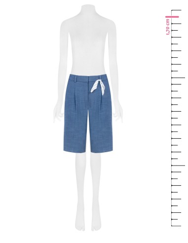 Bermuda em tecido chambray com pences Rinascimento