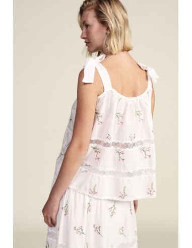 Top com Alças Largas e Bordado Floral Dixie