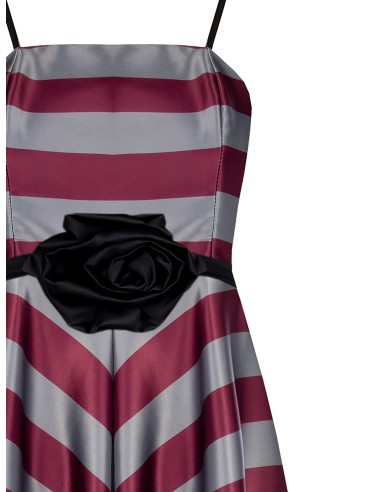 Vestido longo de saia rodada em cetim com cinto rosa Rinascimento