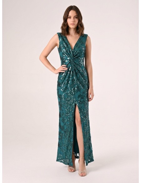 Vestido longo tubinho em rede com lantejoulas e fenda frontal Rinascimento