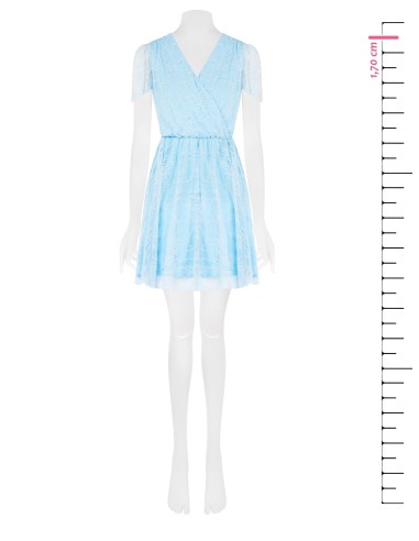 Vestido Curto Godê Em Renda Com Decote Em V Cruzado Rinascimento