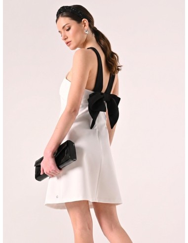 Vestido Curto Bicolor Em Tecido Técnico Com Laço Atrás Rinascimento