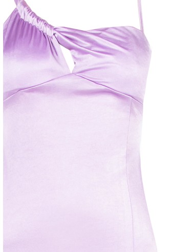 Vestido tubinho em malha brilhante com recorte no decote Rinascimento