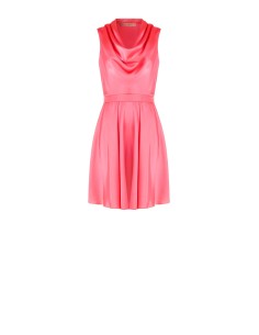 Vestido Curto Rodado em Cetim com Laço Atrás e Decote com Argola Rinascimento