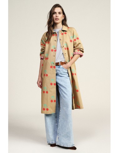 Casaco longo com estampa de cerejas e botões visíveis Dixie