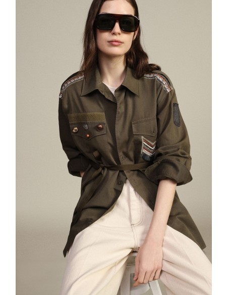 Blazer Con Bolsos E Botões Decorativos Dixie