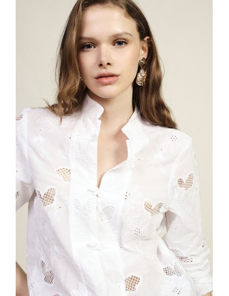 Camisa com colarinho à coreana e fecho com botões Dixie