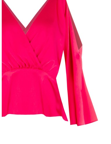 Top Curto em Cetim com Decote Cruzado e Recorte na Manga Rinascimento