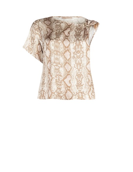 Blusa Curvy em cetim com anel Rinascimento Curvy