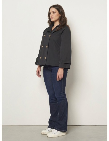 Casaco Curto Amplo Estilo Trench Rinascimento Curvy