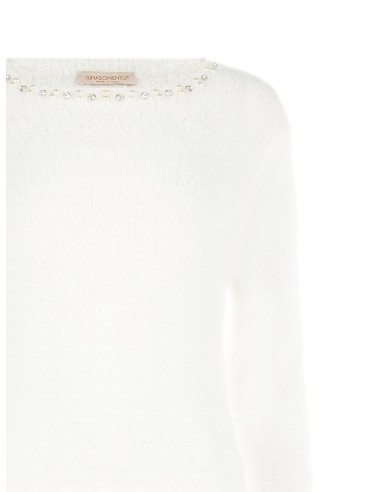 Camisola Fluffy com Pérolas e Strass e Gola Redonda Rinascimento