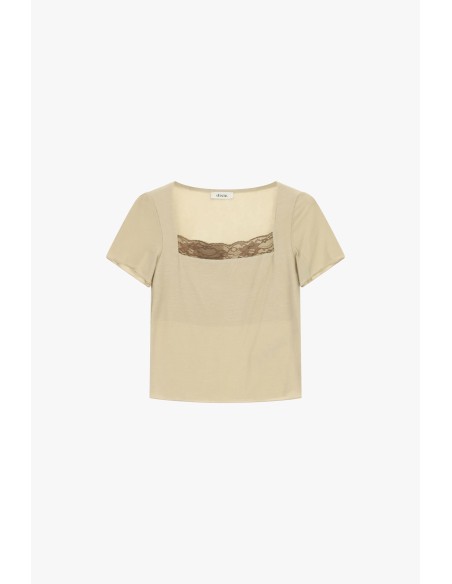 Top Decote Quadrado Mangas Curtas e Inserto de Renda Dixie