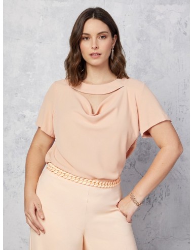 Blusa Fluida Curvy em Raso Opaco com Cut-Out Rinascimento Curvy
