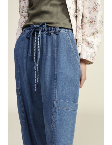 Jeans balão com bolsos aplicados e cordão Dixie