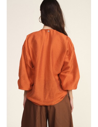 Blusa ampla com mangas compridas e folhos frontais Dixie
