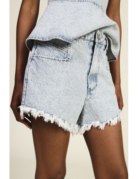 Shorts de cintura alta com bainha desfiada Dixie
