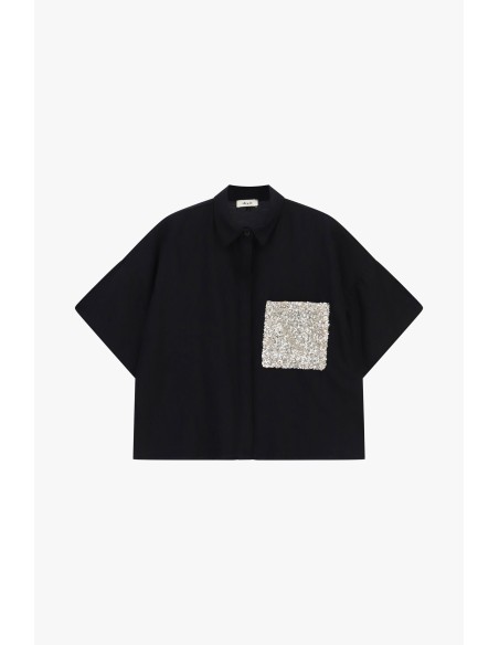Camisa boxy com mangas curtas e bolso de lantejoulas Dixie