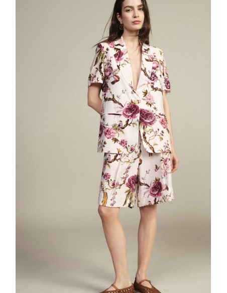 Bermuda Estampa Floral Com Pinças E Bolsos Dixie