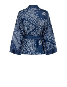 Casaco oversize estilo kimono em denim estampado com cinto coordenado Rinascimento 2